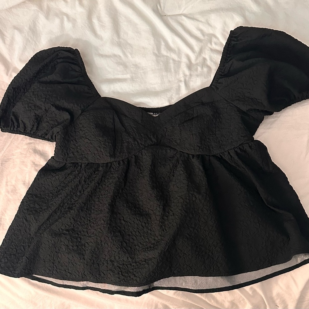 SHEIN Black Textured Puff Sleeve Blouse